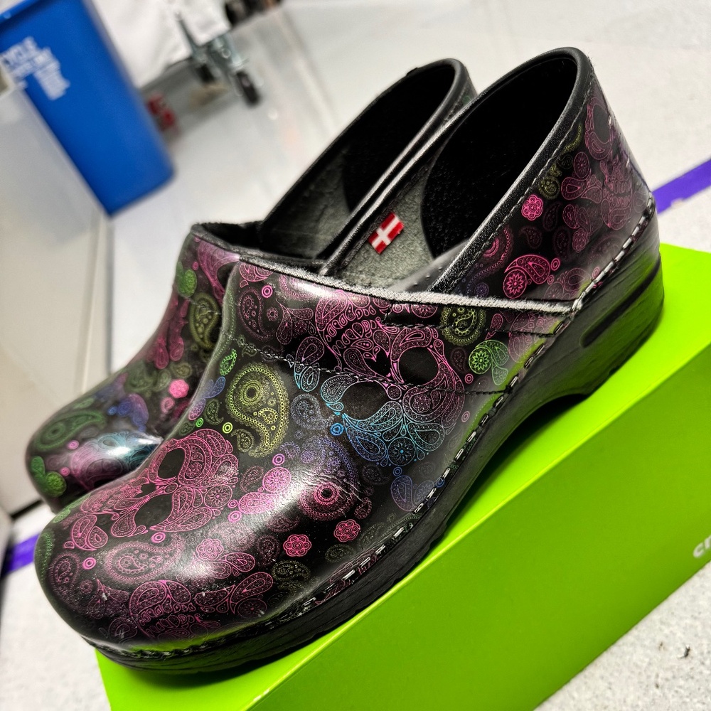 Sarita Clogs